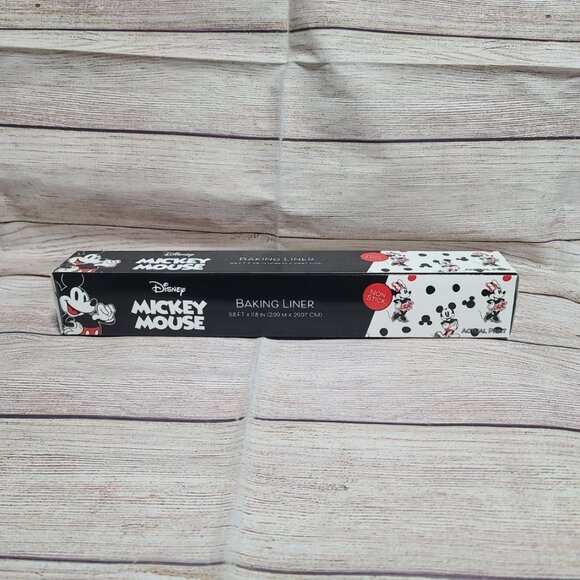 Disney Baking Liner Roll - Mickey Mouse - NEW SEALED - Picture 1 of 1